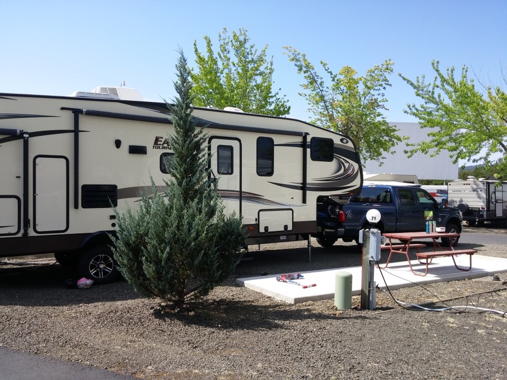Hi-Way Haven RV Park - See the big movie screen in the background?